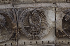 Saint Lazare: portale