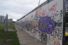 Il muro: l'altro lato