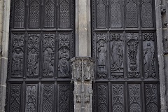 Saint-Gervais-Saint-Protais portale