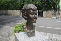 Busto di Audrey Hepburn