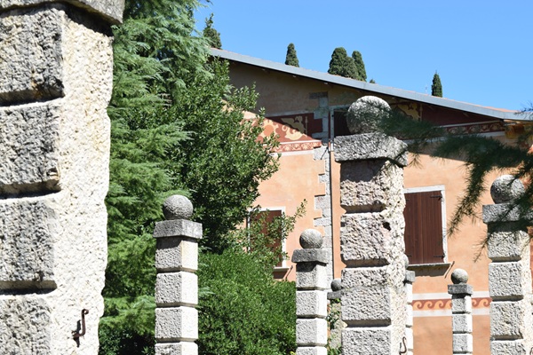 Ingresso verso l'Adige